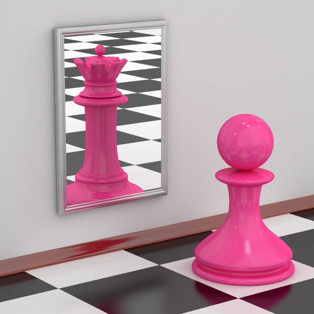 Eine pinke Bauer-Schachfigur, die sich im Spiegel, wie König sieht. Symbolbild für Verhalten eines Narzissten
